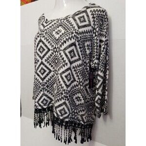 No Boundaries Women's Juniors Aztec Dropped Shoulder W/Fringe Top- XL New NWT